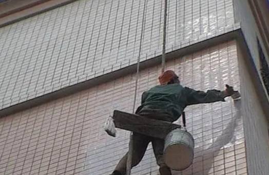 黄冈市卫生间漏水维修公司分享下黄冈市外墙防水的必要性。